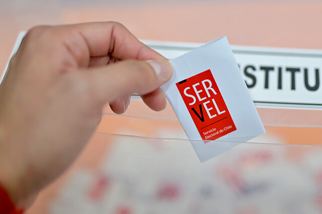 servel-elecciones-urna-voto-plebiscito